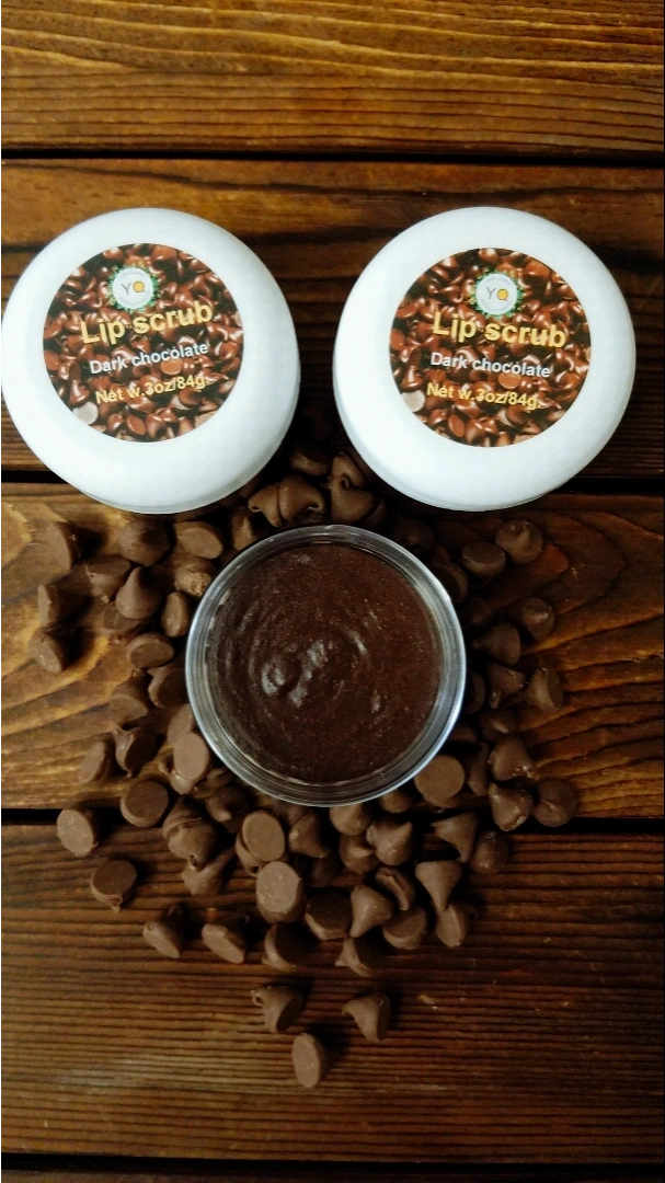 Bubble gum Lip Scrub