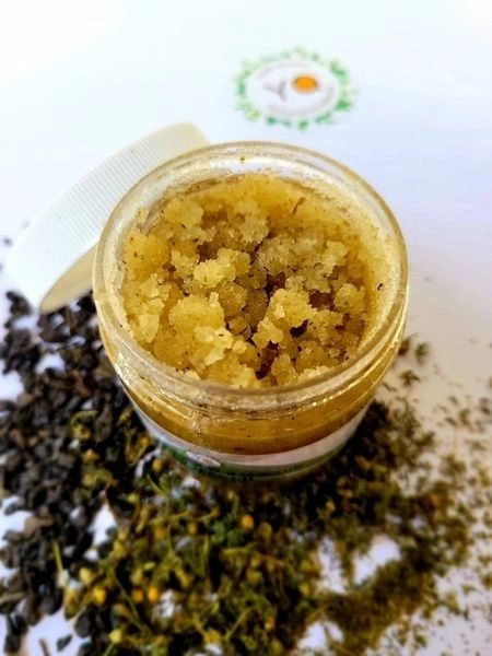 Chamomile &amp; Tea Tree Face Scrub